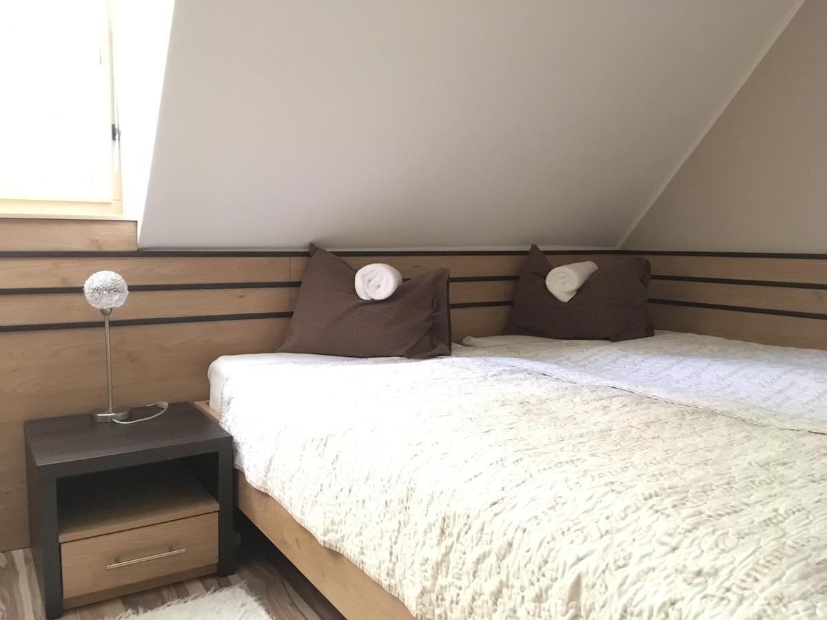 Setany Apartman Csopak Eksteriør bilde